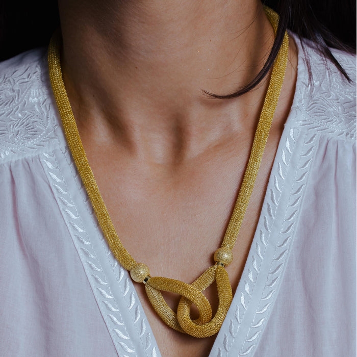 Gold Plated 925 Sterling Silver Interlocking Accent Mesh Necklace - DIN00056GP