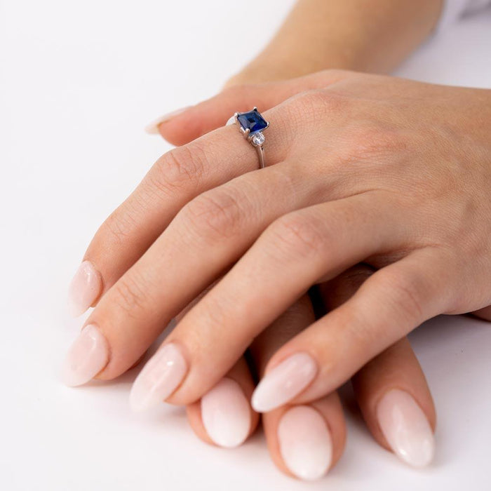 Rhodium Plated 925 Sterling Silver Blue CZ Center Stone Ring - BGR01138BLU